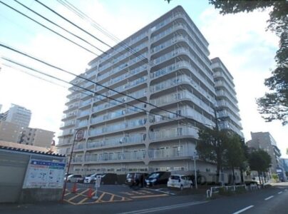 賃料：80,000円
