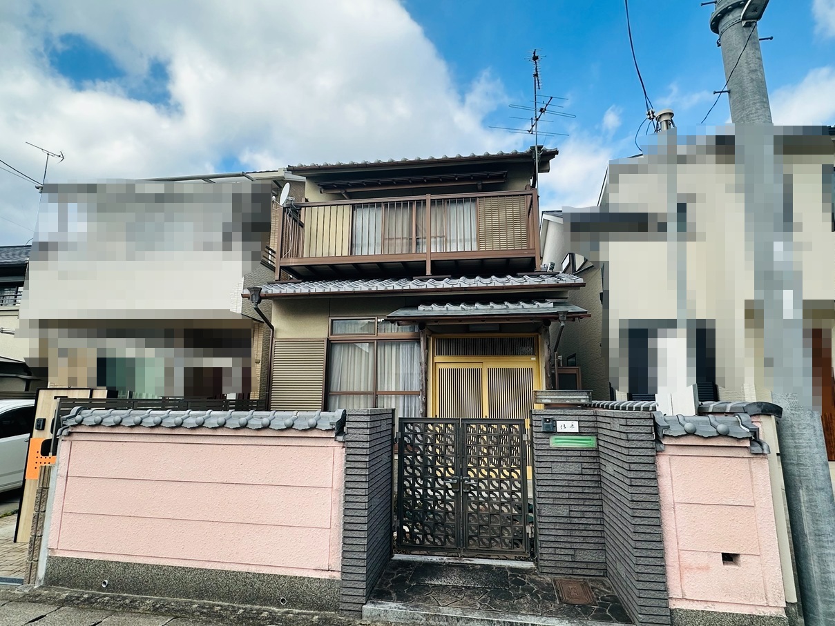 外観　モザイク処理