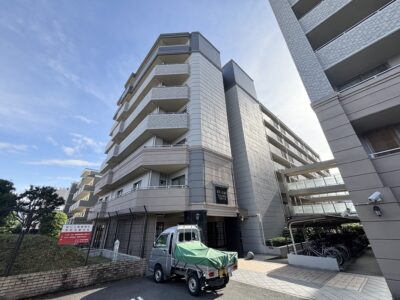 賃料：158,000円